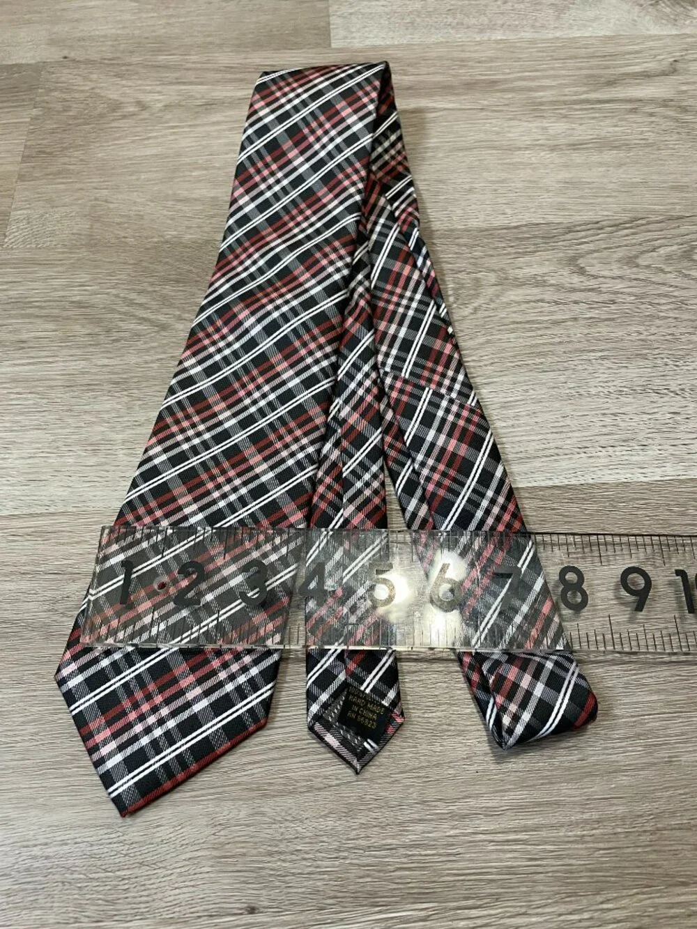 Multicolor Tie